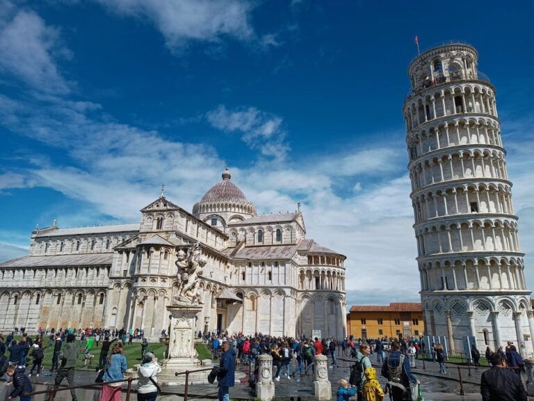 Piazza Miracoli